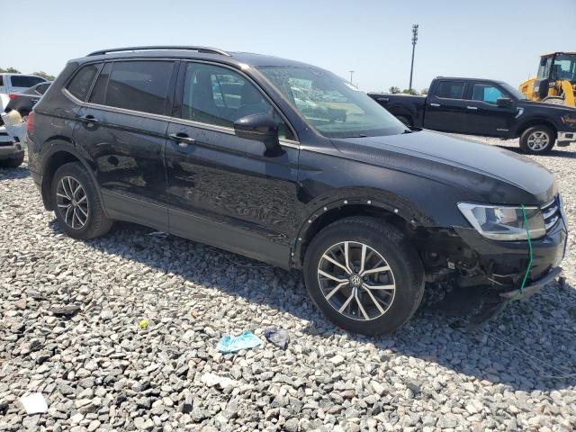  VOLKSWAGEN TIGUAN 2021 Czarny