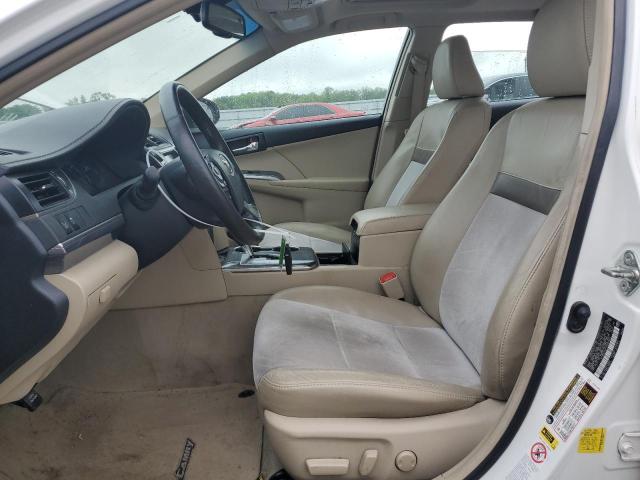 Sedans TOYOTA CAMRY 2012 Biały