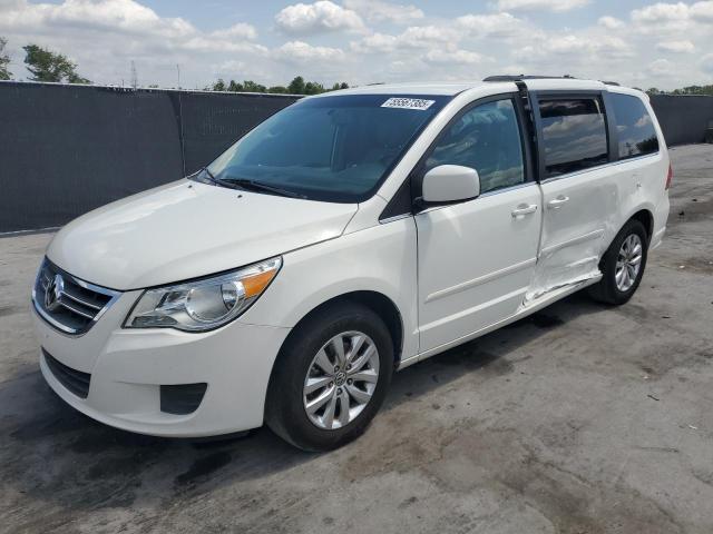 2012 Volkswagen Routan Se