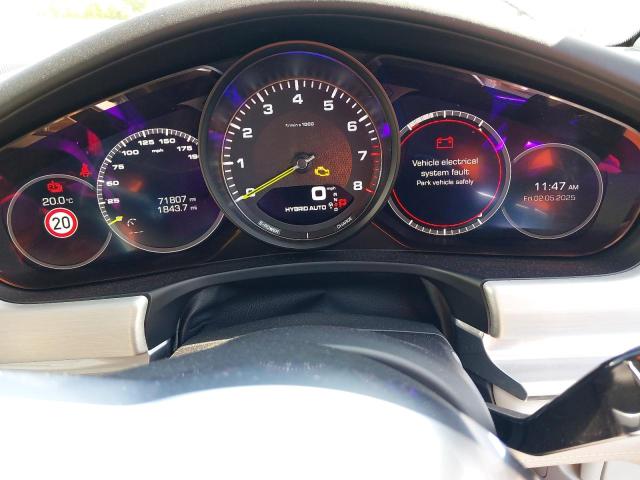 2017 PORSCHE PANAMERA 4