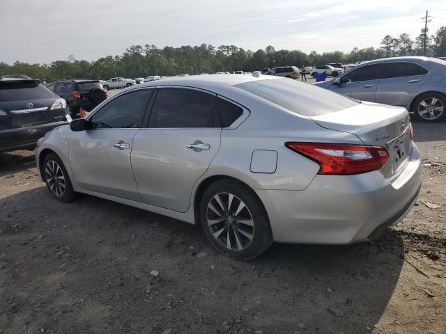 Седаны NISSAN ALTIMA 2016 Серебристый