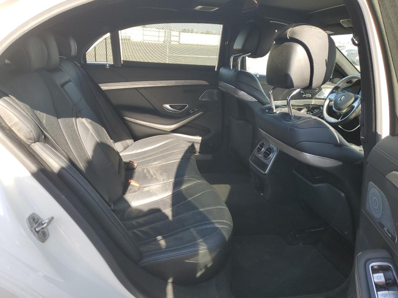 2015 Mercedes-Benz S 550 VIN: WDDUG8CB2FA184052 Lot: 57092335