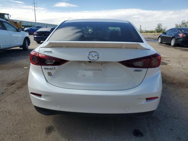  MAZDA 3 2016 White