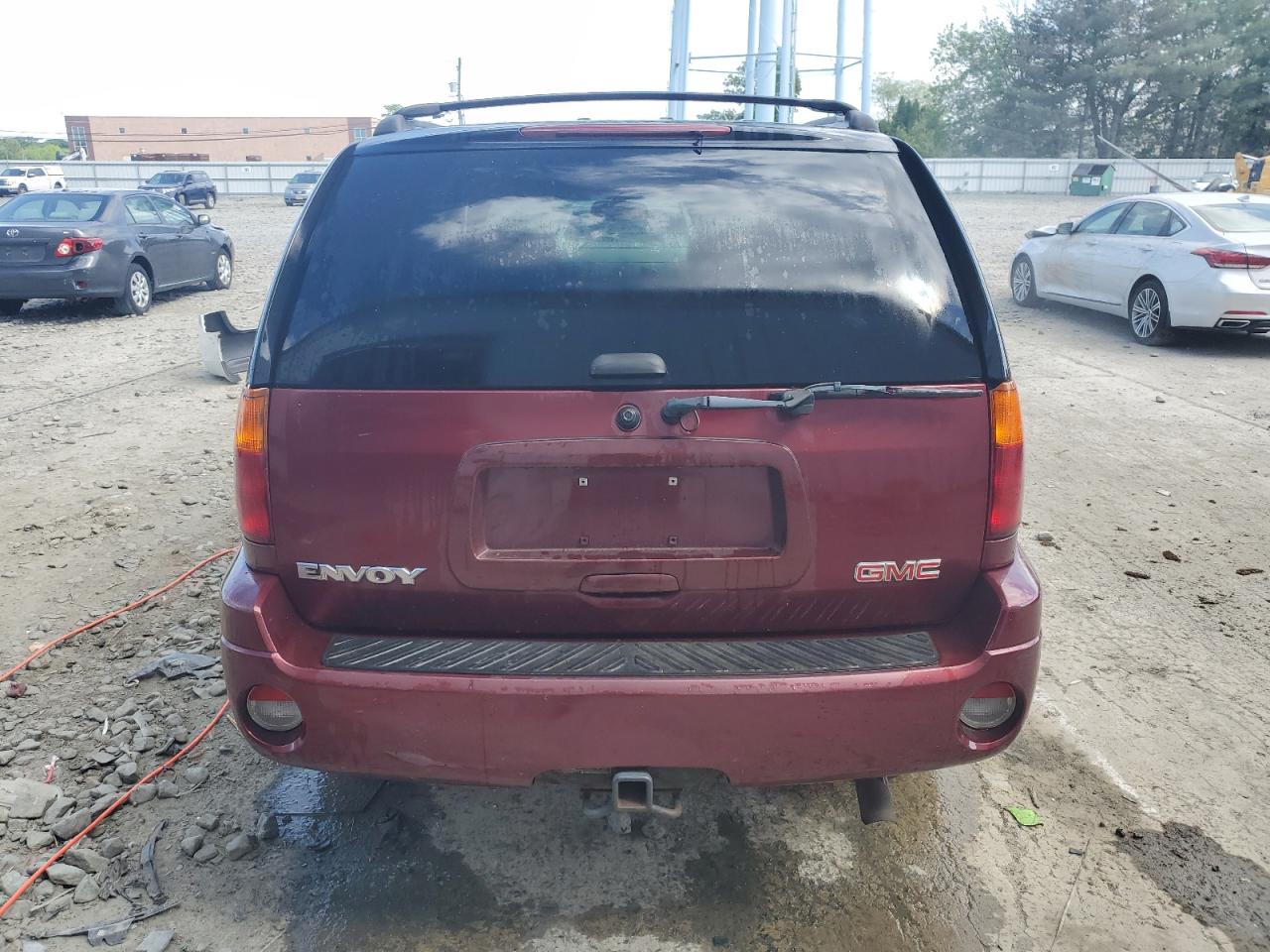 2004 GMC Envoy VIN: 1GKDT13S042276561 Lot: 57977895