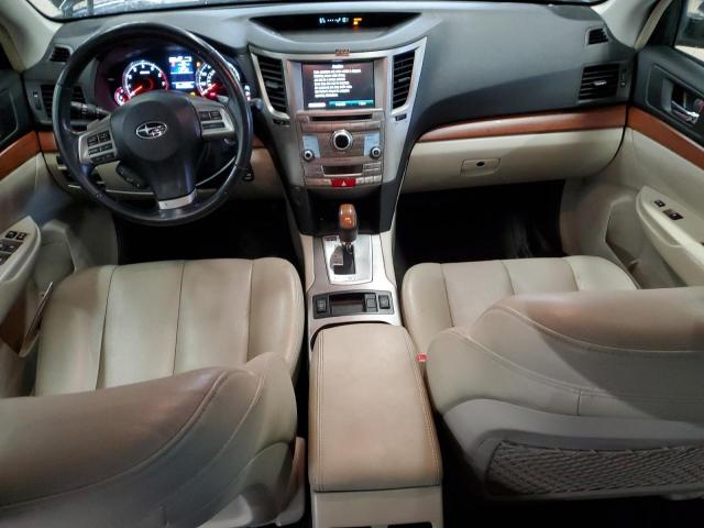  SUBARU OUTBACK 2014 Czarny
