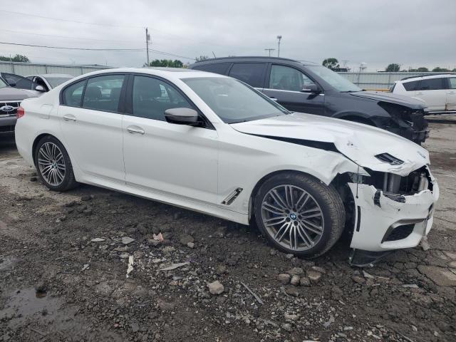BMW M5 2018 Белы