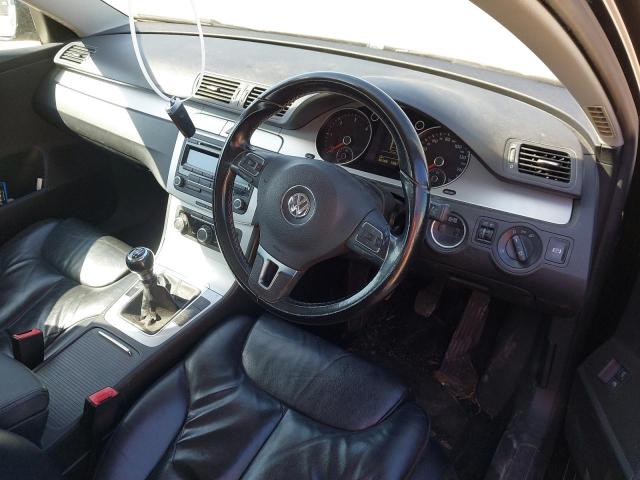 2009 VOLKSWAGEN PASSAT HIG