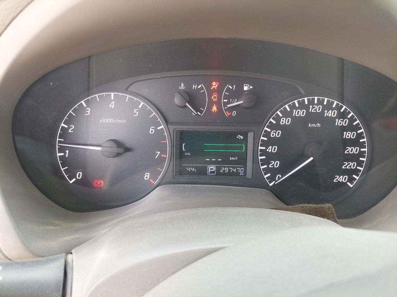 MNTBC2C93G6011063 - 2016 Nissan Tiida - #undefined