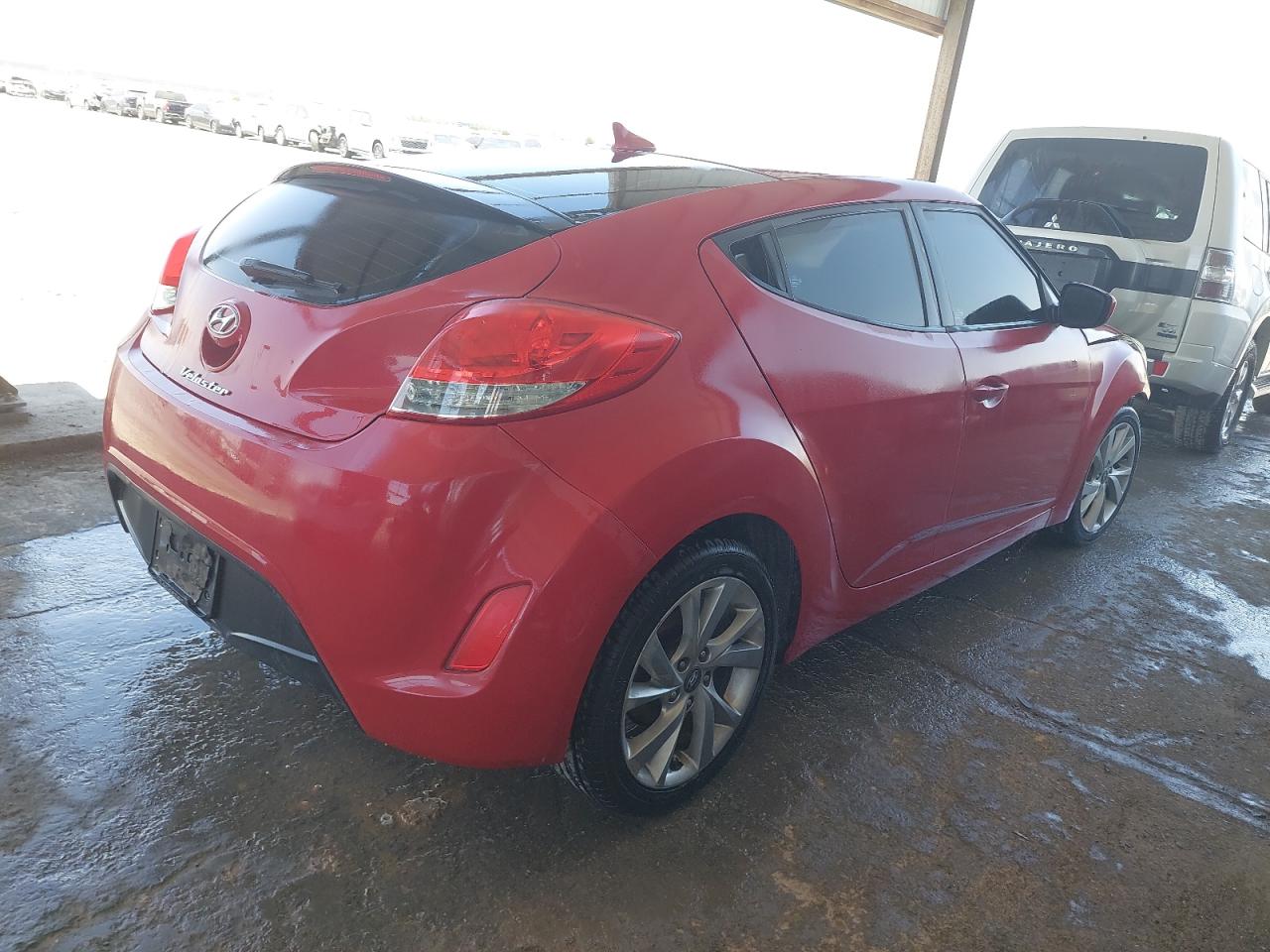 KMHTC6AD8GU270830 - 2016 Hyundai VELOSTER - #undefined