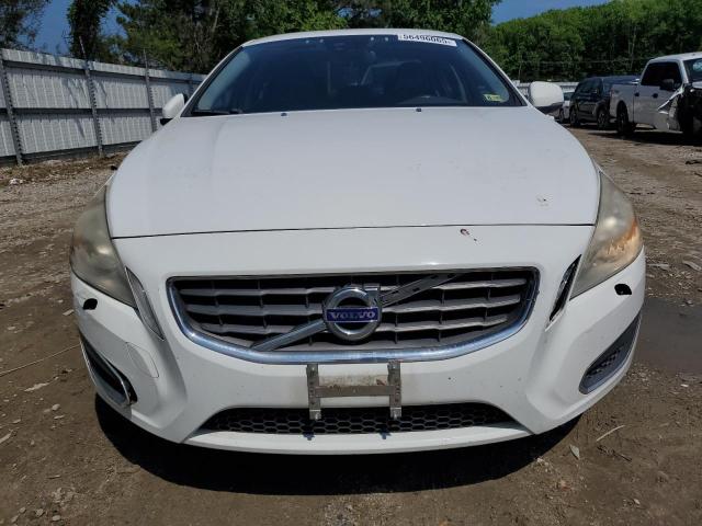  VOLVO S60 2013 Белы
