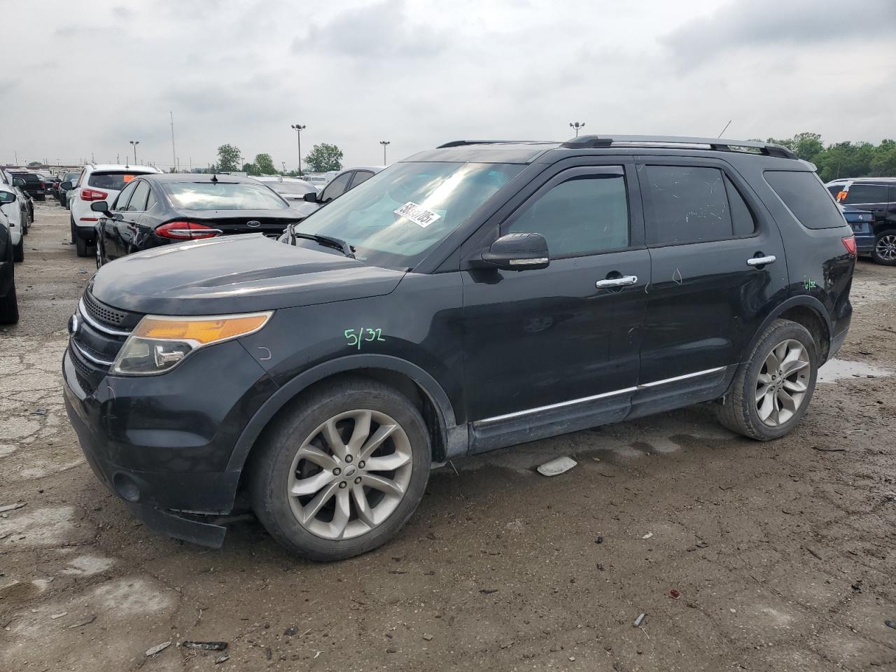 2013 Ford Explorer Xlt zu verkaufen in Indianapolis, IN - Side