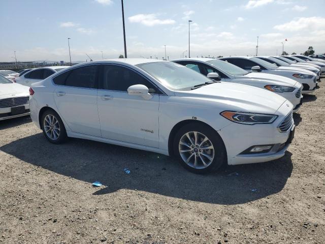 Седани FORD FUSION 2017 Білий