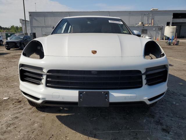  PORSCHE CAYENNE 2021 Biały