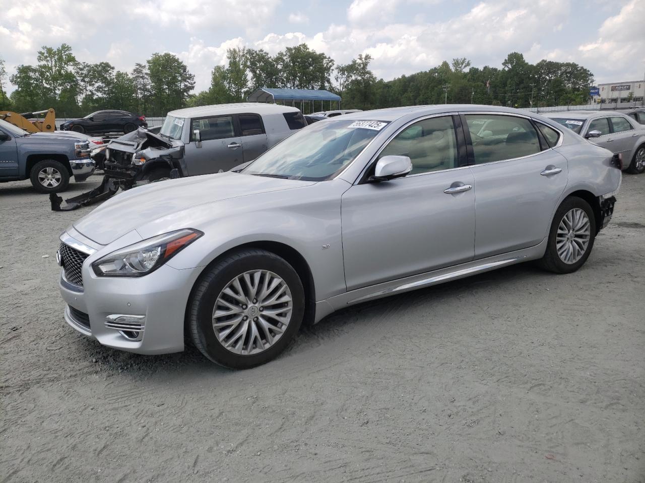 2016 Infiniti Q70L 3.7