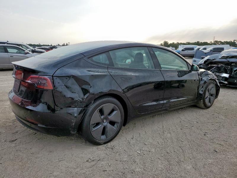 TESLA MODEL 3 2023 Czarny
