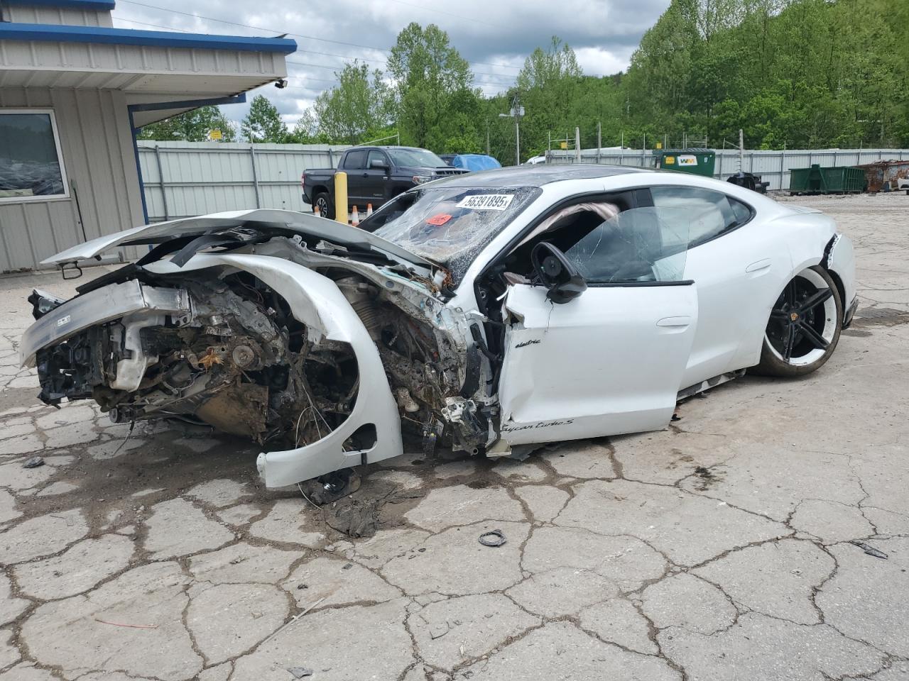 2020 Porsche Taycan Turbo