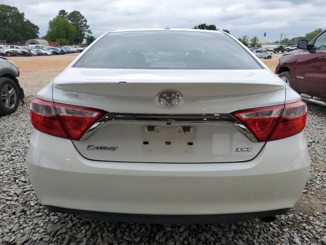  TOYOTA CAMRY 2016 Biały