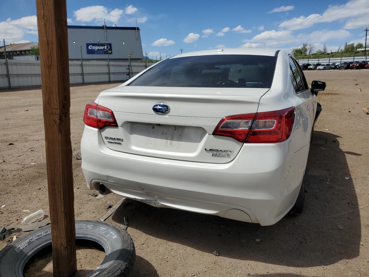 2015 Subaru Legacy 2.5I Limited VIN: 4S3BNAL67F3013366 Lot: 57242365