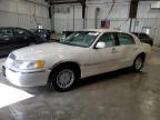 2000 Lincoln Town Car Cartier   en Venta en Franklin, WI - Side