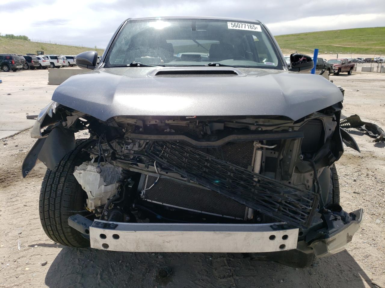 VIN: JTEBU5JRXK5618760 2019 TOYOTA 4RUNNER