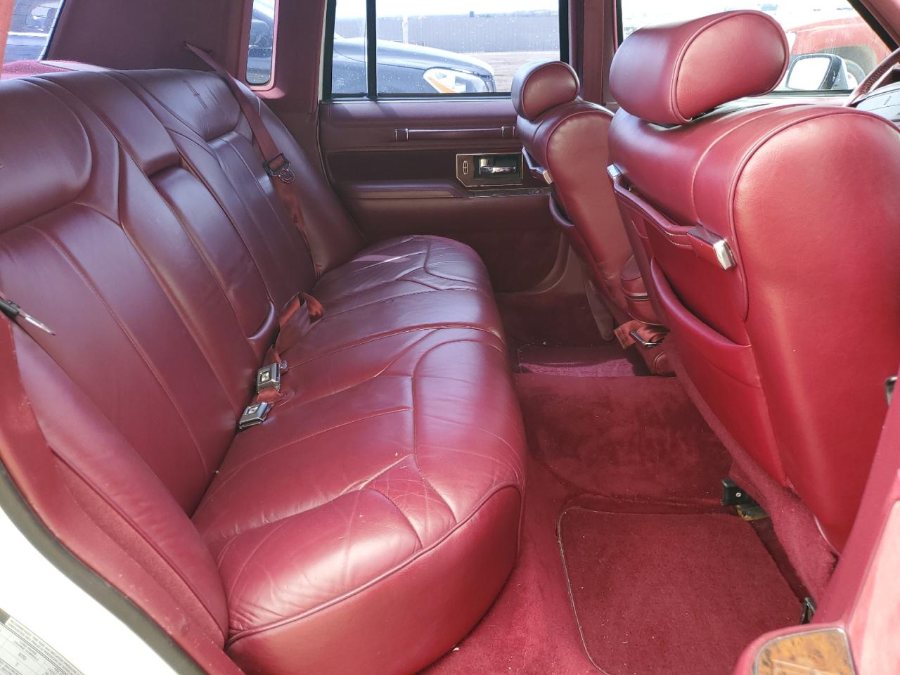 1991 Lincoln Town Car Signature VIN: 1LNCM82W9MY688004 Lot: 54927145