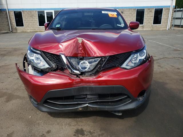  NISSAN ROGUE 2019 Красный