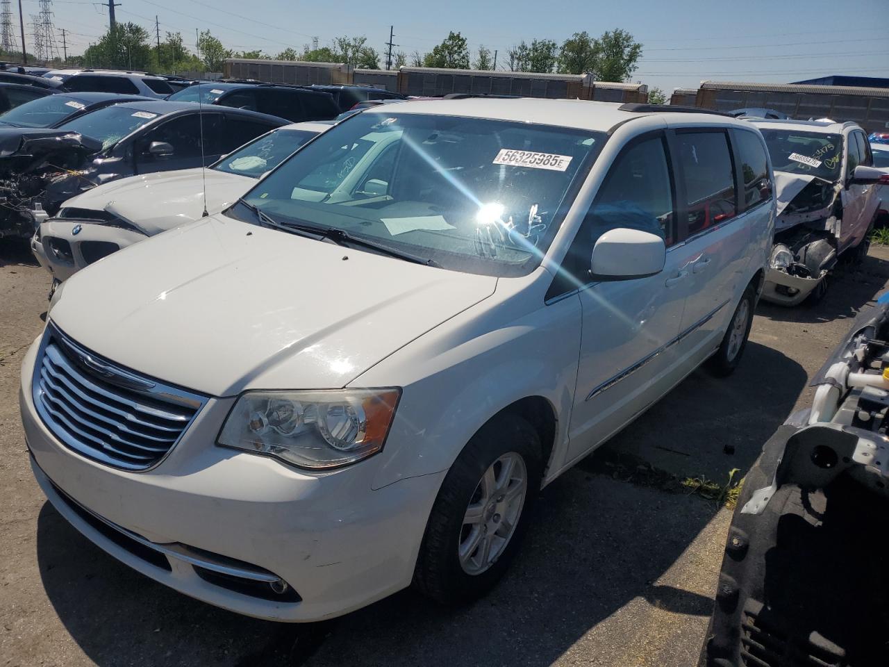 2012 Chrysler Town & Country Touring იყიდება Woodhaven-ში, MI - Rear End