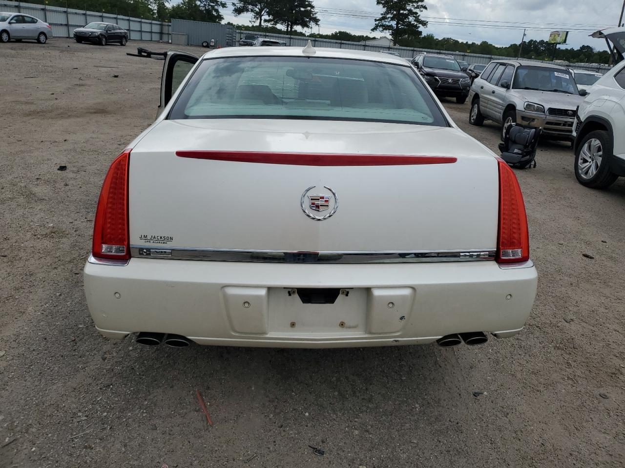 2009 Cadillac Dts VIN: 1G6KD57Y09U121464 Lot: 57852135