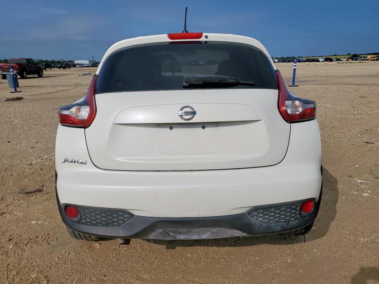 2016 Nissan Juke S VIN: JN8AF5MR2GT607376 Lot: 58487485