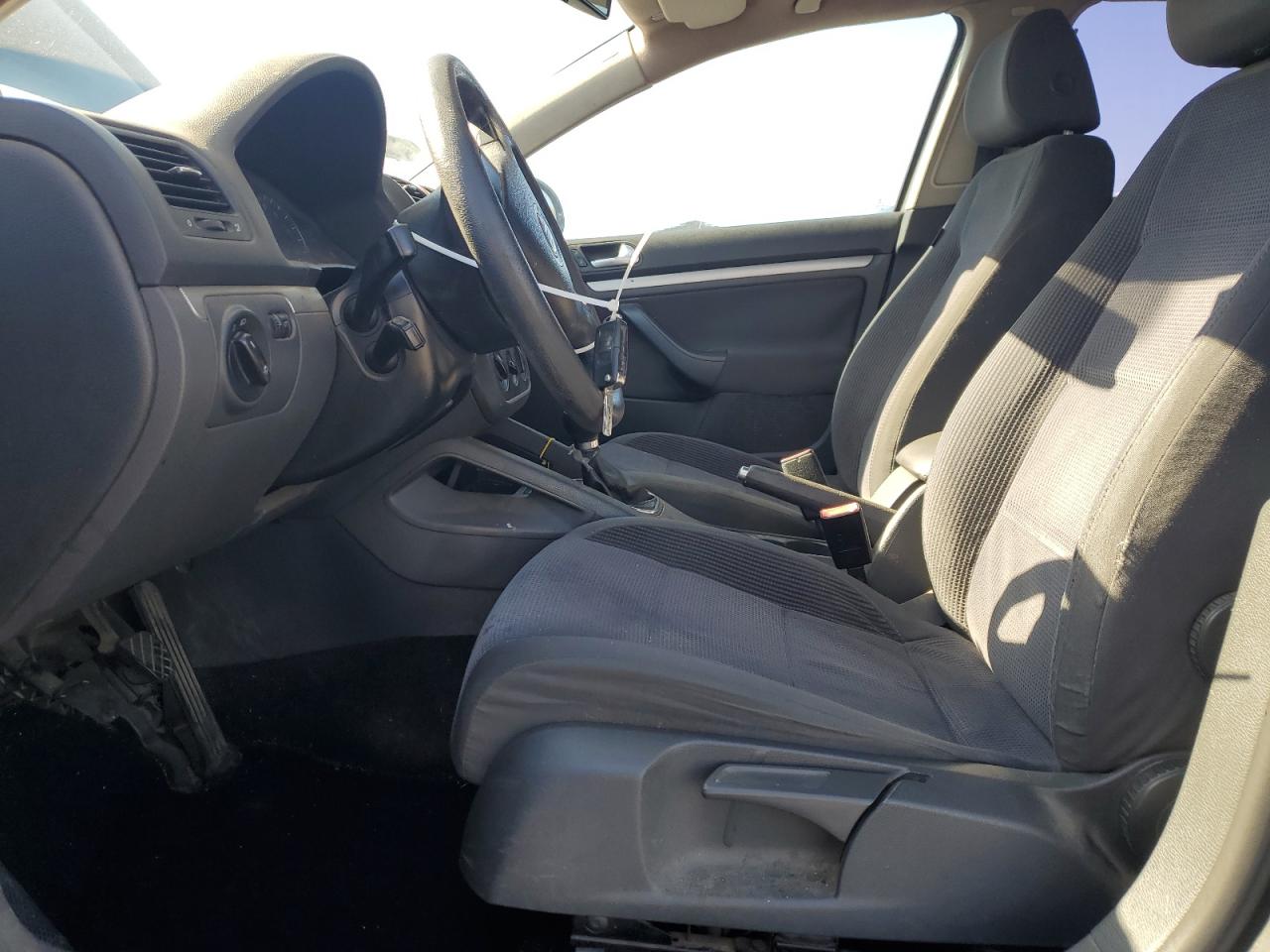 2007 Volkswagen Jetta 2.5 VIN: 3VWPG71K27M050096 Lot: 56061145