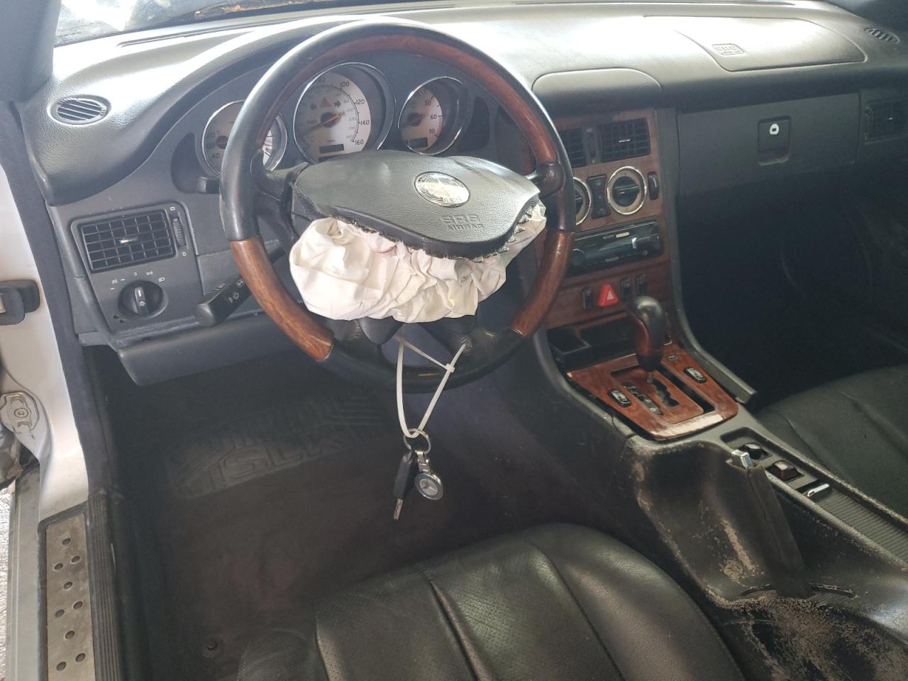 2002 Mercedes-Benz Slk 320 VIN: WDBKK65F42F264517 Lot: 58785845