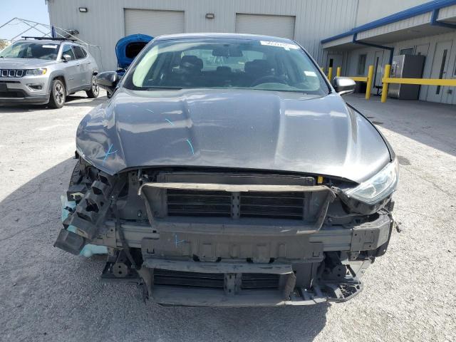 Sedans FORD FUSION 2017 Szary
