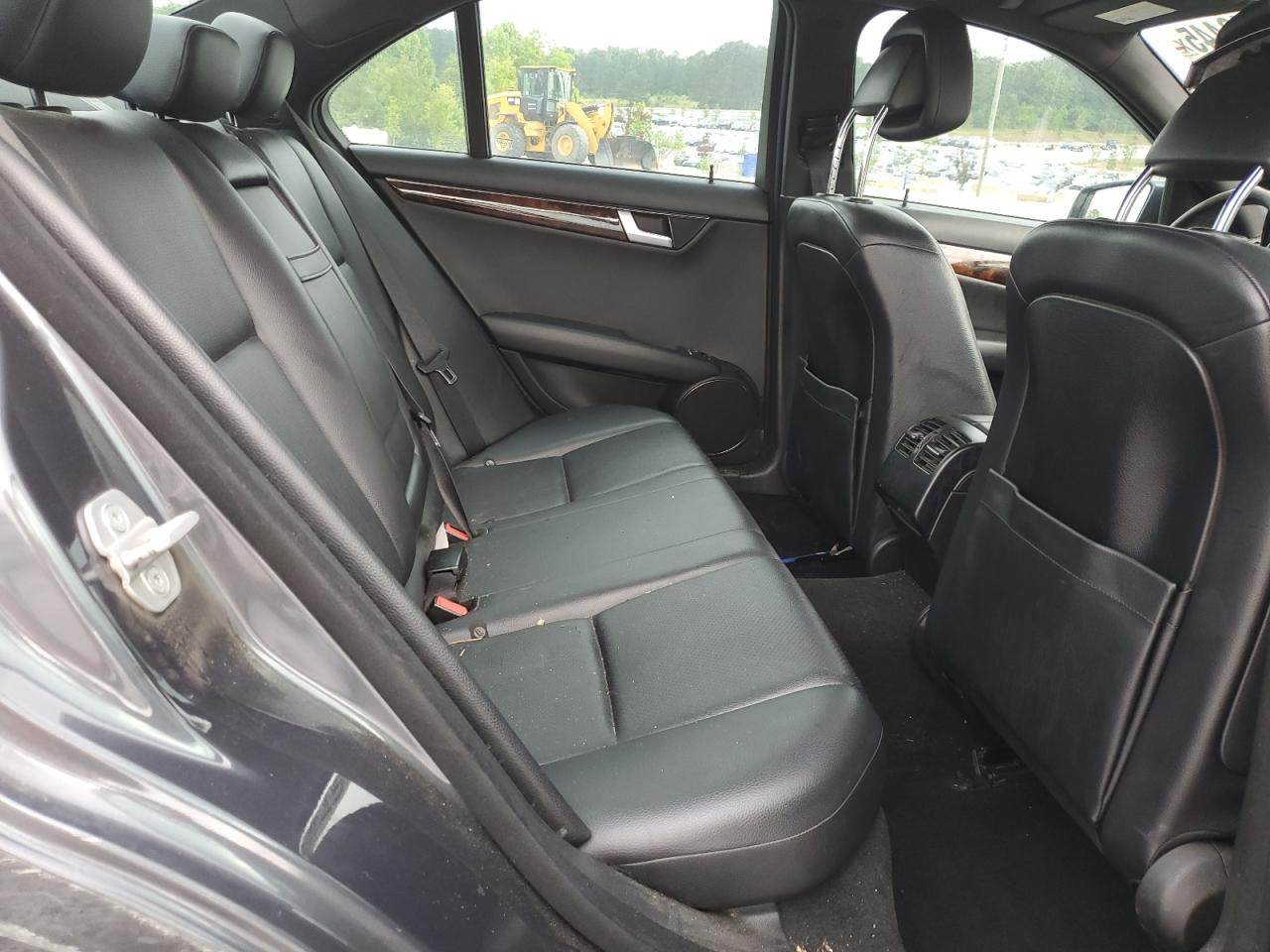 2013 Mercedes-Benz C 250 VIN: WDDGF4HB8DR272183 Lot: 57143445
