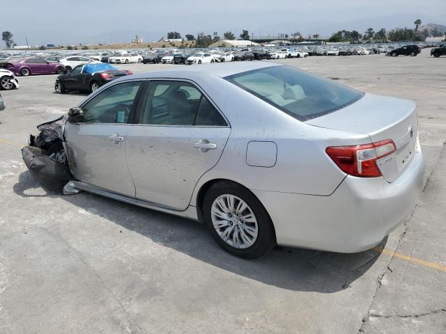 Sedans TOYOTA CAMRY 2012 Silver
