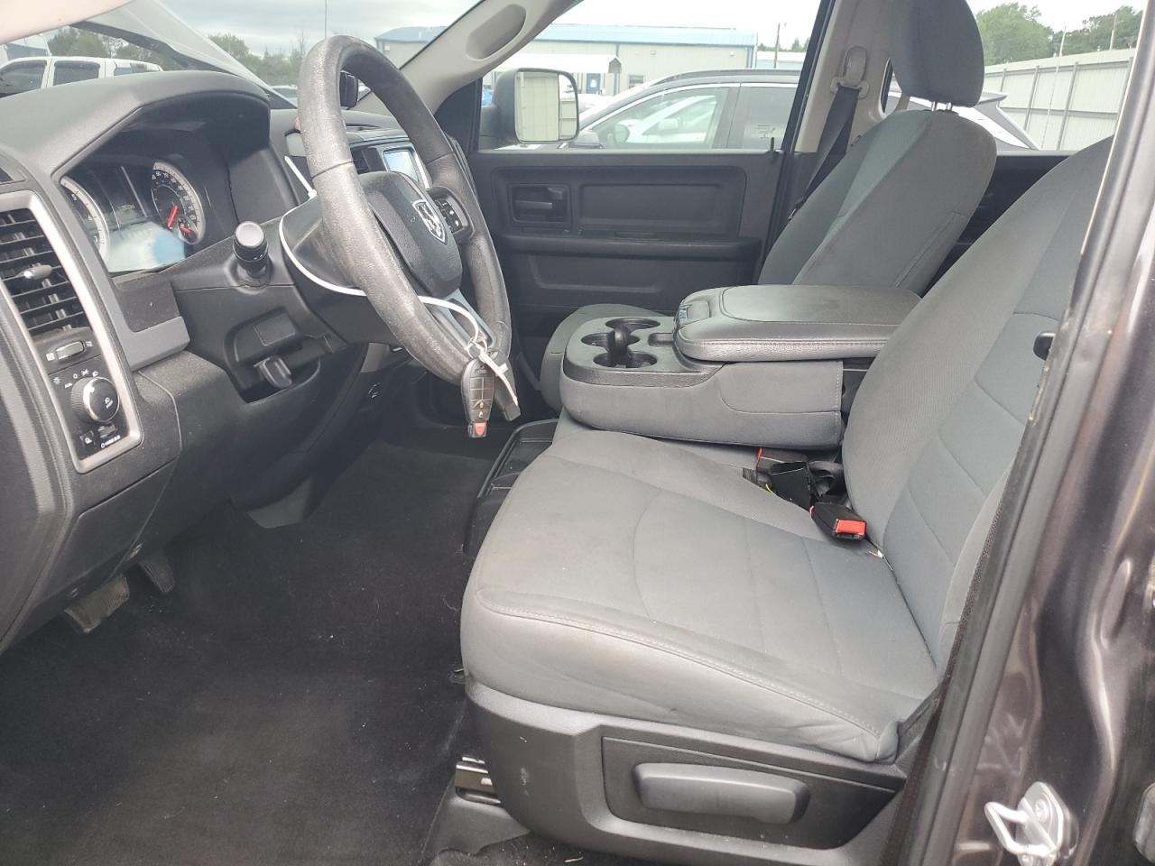 1c6rr7kg8js110890 1C6RR7KG8JS110890 2018 Ram 1500 St