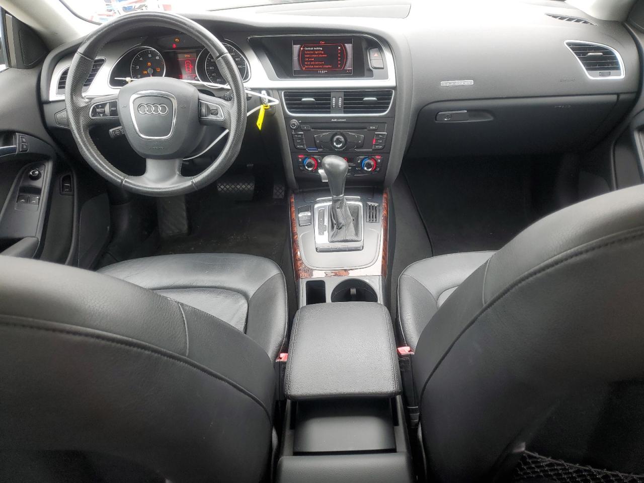 2011 Audi A5 Premium Plus VIN: WAULFAFR6BA008556 Lot: 55931735
