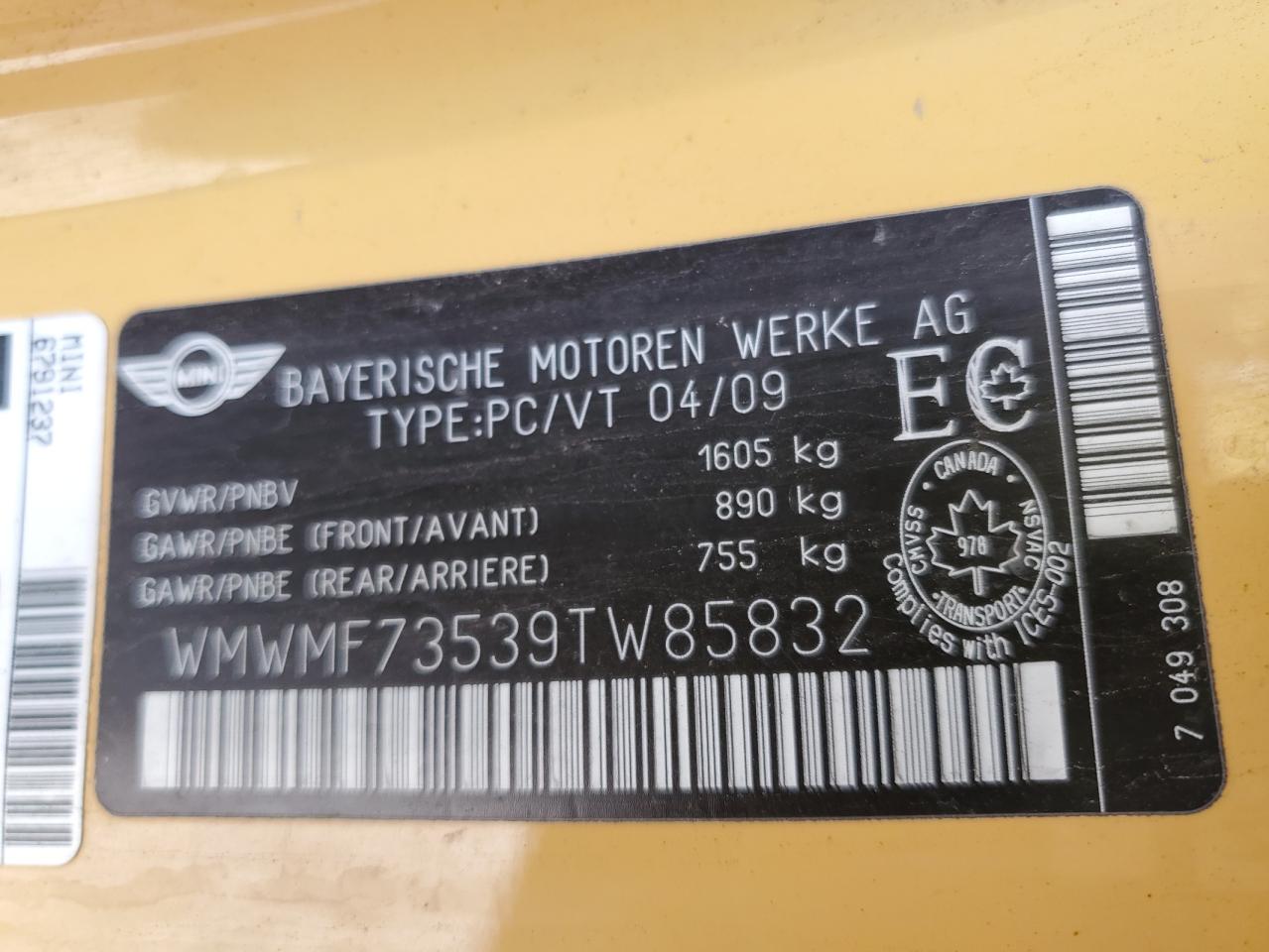 2009 Mini Cooper S VIN: WMWMF73539TW85832 Lot: 57343575