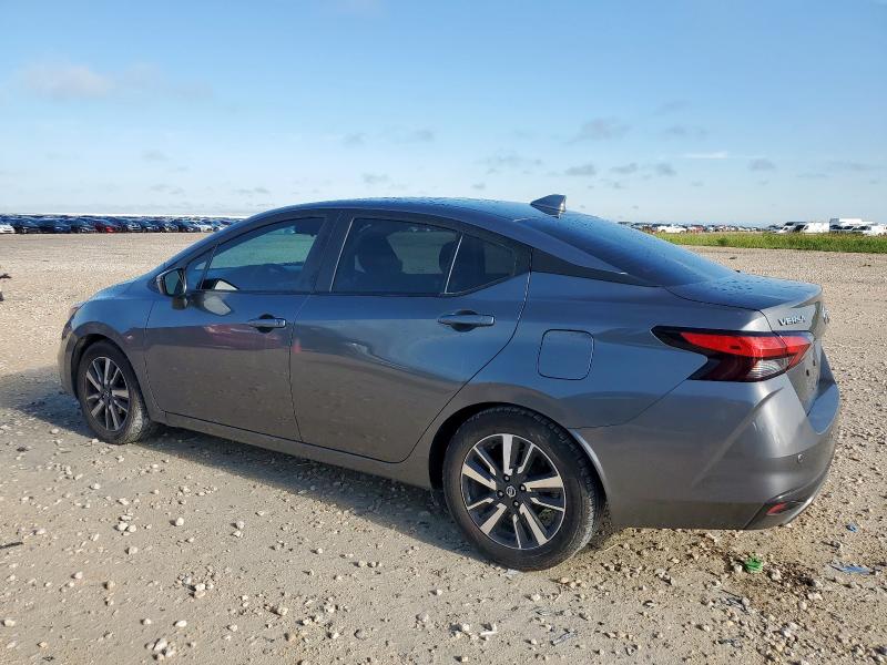  NISSAN VERSA 2021 Серый