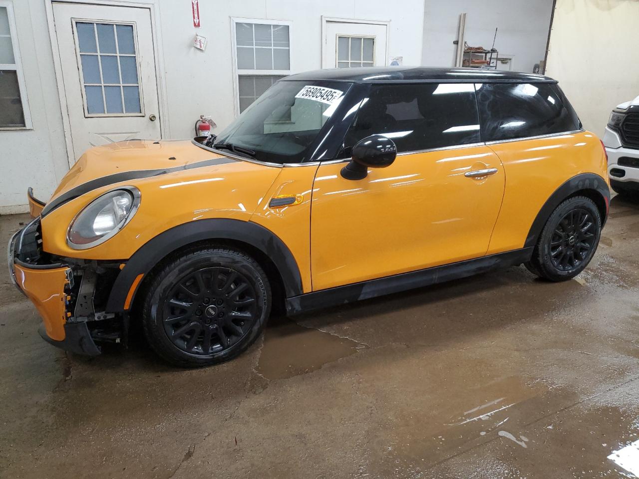 2017 Mini Cooper for Sale in Davison, MI - Front End