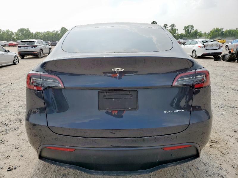  TESLA MODEL Y 2024 Gray