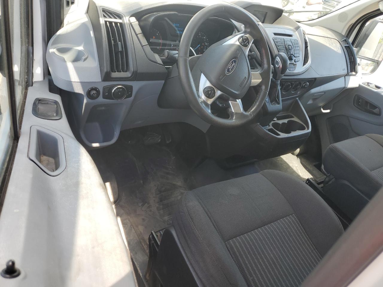 2015 Ford Transit T-250 VIN: 1FTNR2CV1FKA35481 Lot: 56309875