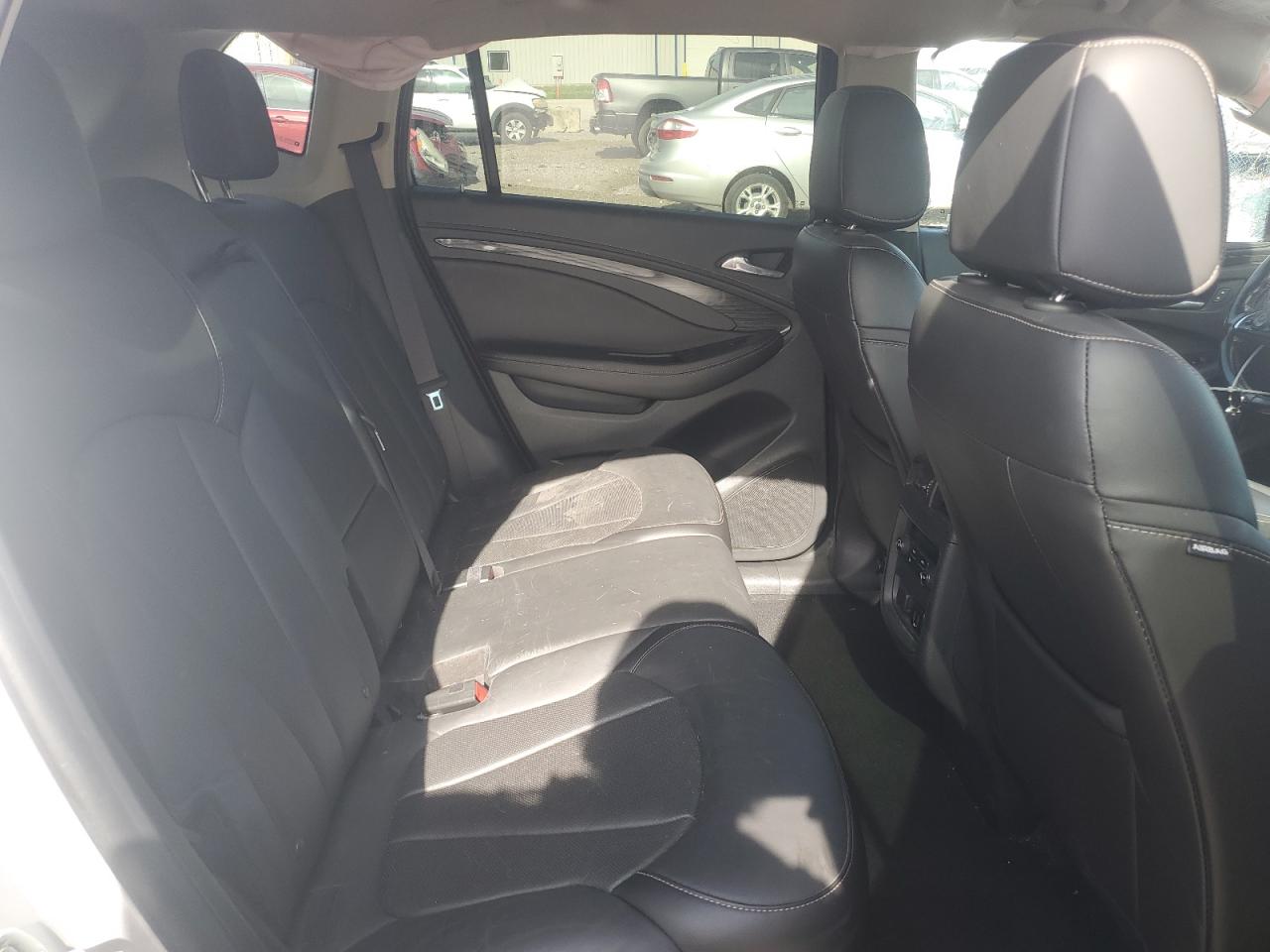 2018 Buick Envision Essence VIN: LRBFX1SA2JD027534 Lot: 56289155
