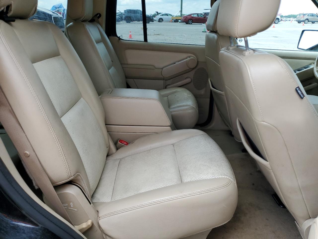 2006 Mercury Mountaineer Luxury VIN: 4M2EU47E06UJ24350 Lot: 56299855