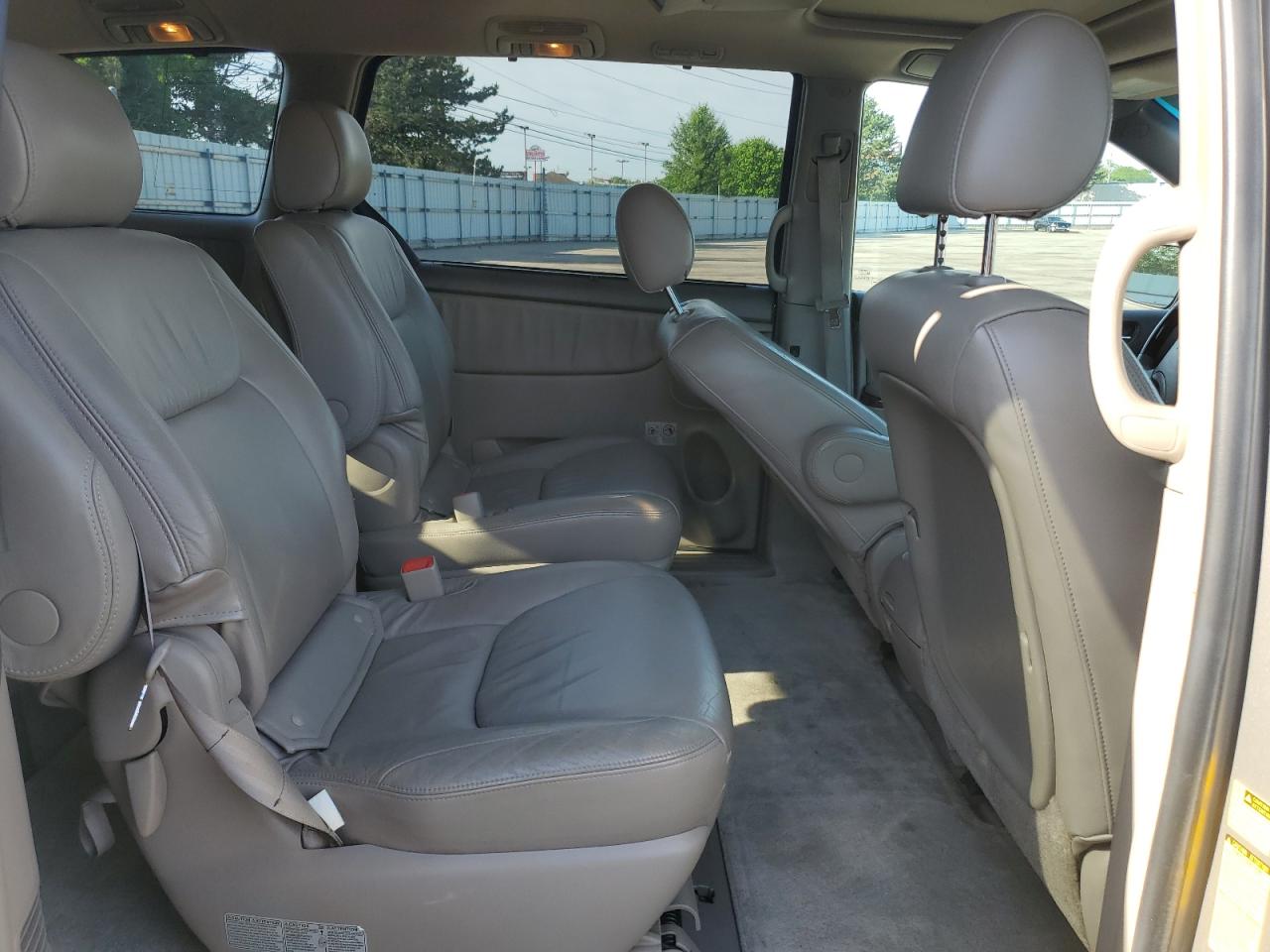 2005 Toyota Sienna Xle VIN: 5TDZA22CX5S306540 Lot: 57098015