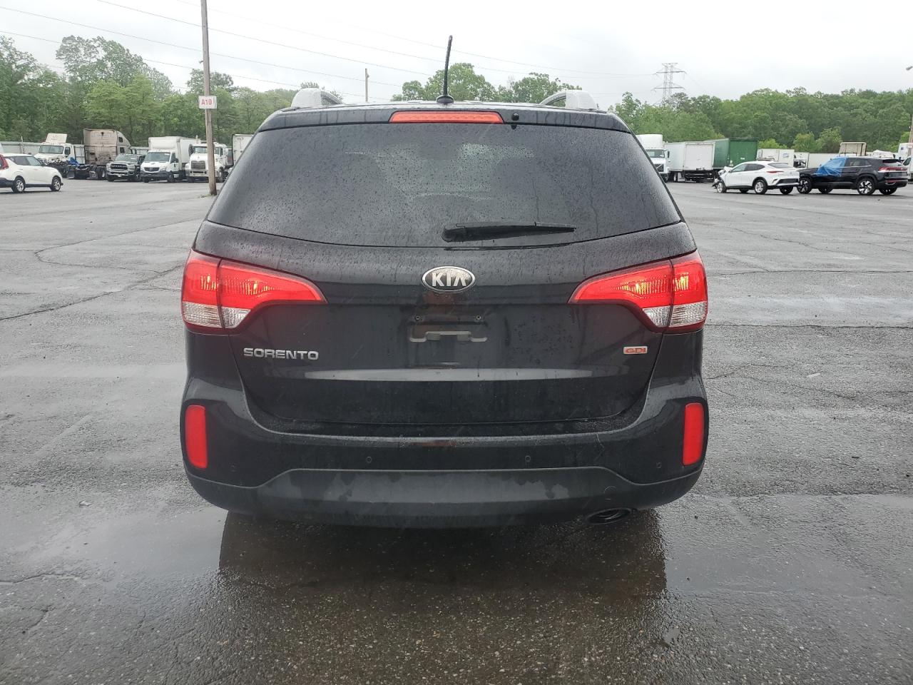 2014 Kia Sorento Lx VIN: 5XYKTCA68EG451294 Lot: 56983165