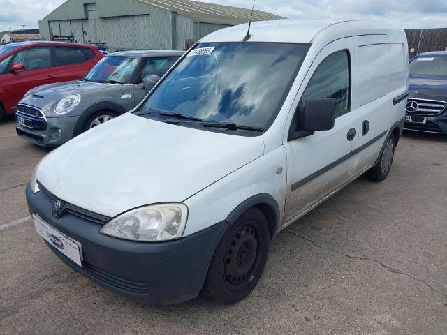 2011 VAUXHALL COMBO 2000 for sale at Copart NEWBURY