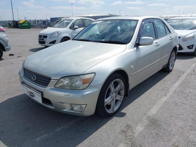 2000 LEXUS IS200 SE A for sale at Copart CHESTER