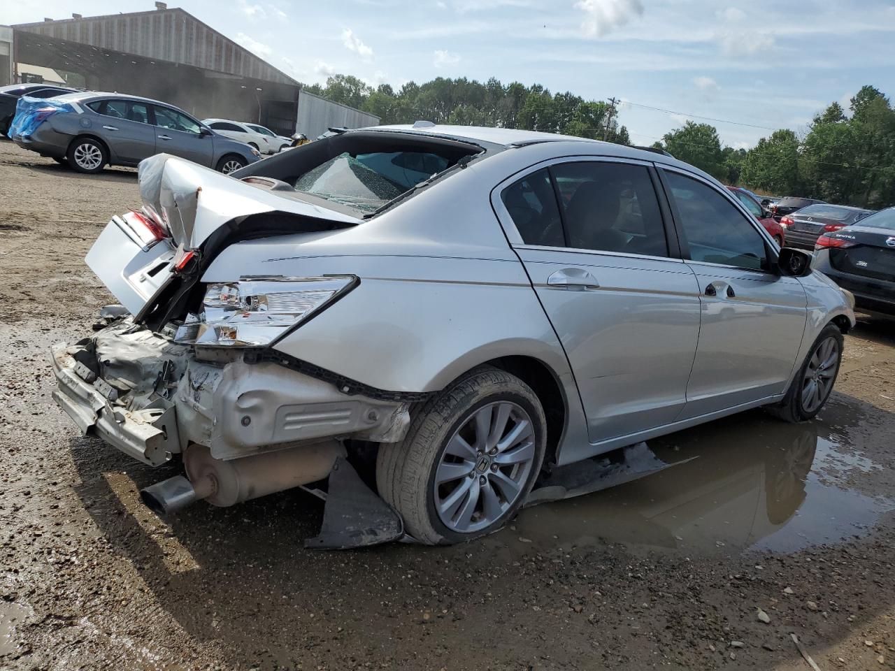 2011 Honda Accord Exl VIN: 1HGCP2F82BA092938 Lot: 57897045