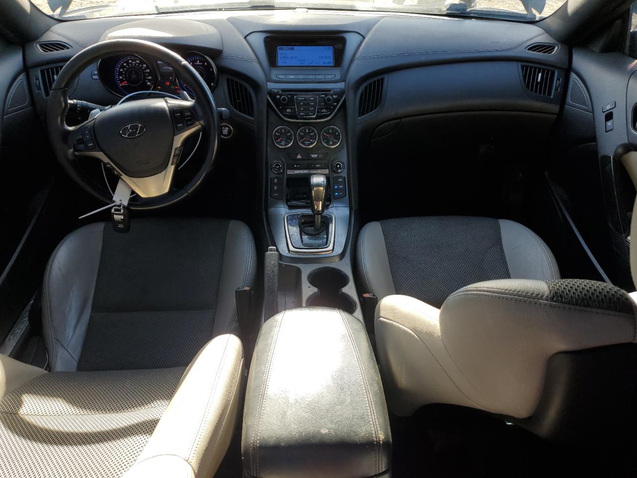 2015 Hyundai Genesis Coupe 3.8L VIN: KMHHU6KJ1FU123710 Lot: 56654185