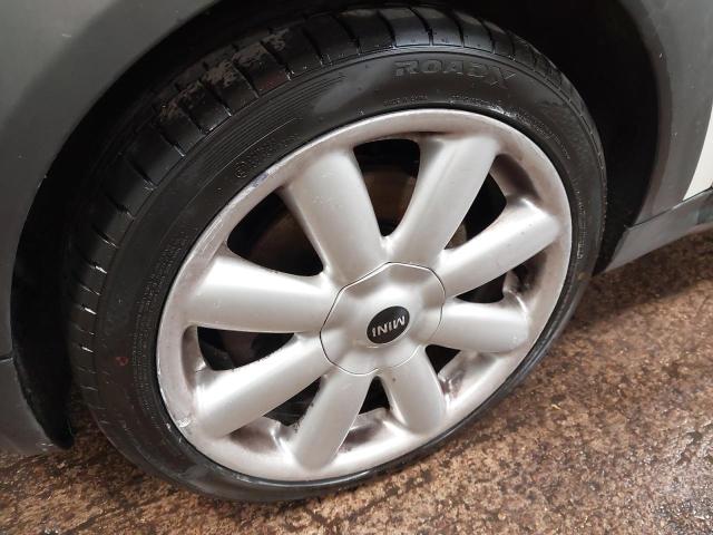 2010 MINI COOPER S